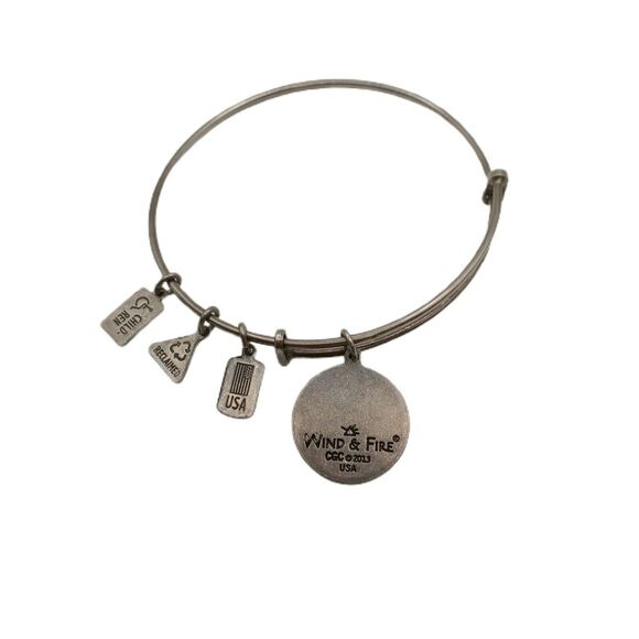 ✨ Wind & Fire Cross Fleur-De-Lis Bangle | Silver Tone Adjustable USA Charm - Picture 10 of 12
